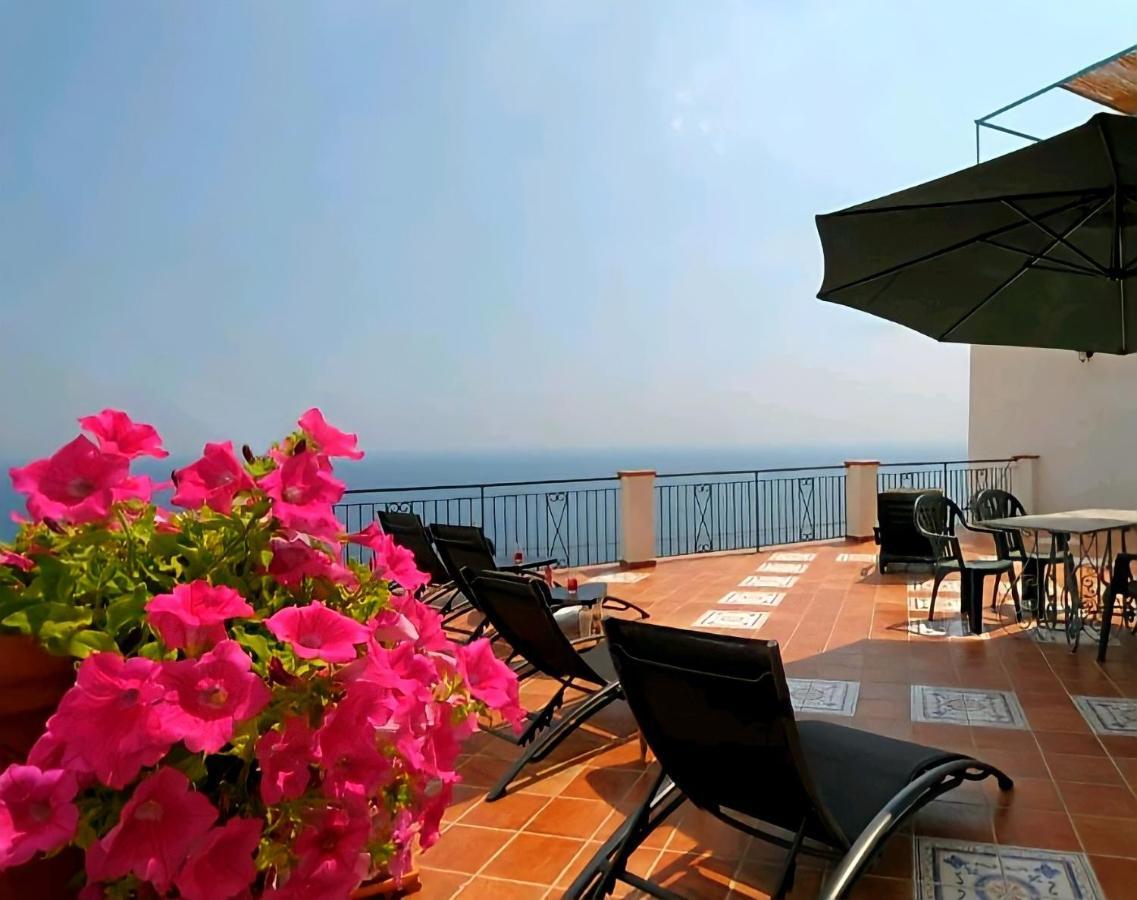 Вилла Terrazza Di Rosa - Sea View Праяно Экстерьер фото